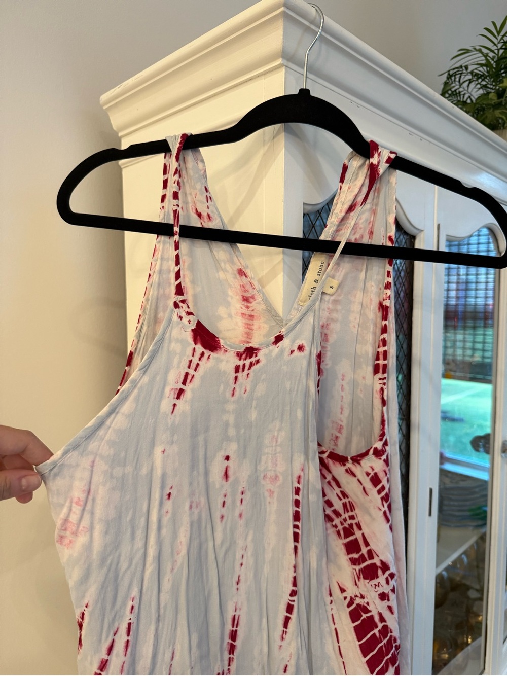 cloth & stone Tie-Dye Midi Dress in White and Red - Picture 2 of 2